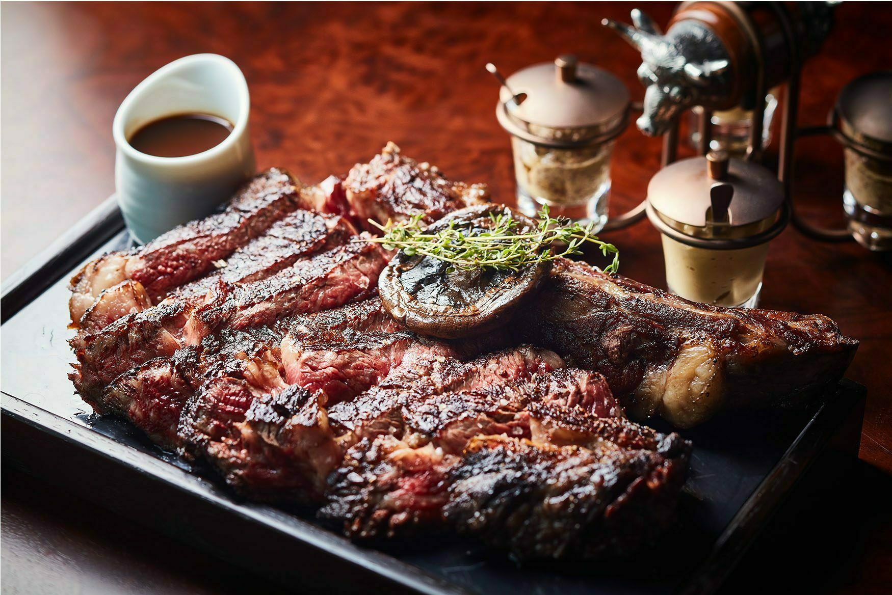 Bull & Bear steakhouse Bangkok, Waldorf Astoria