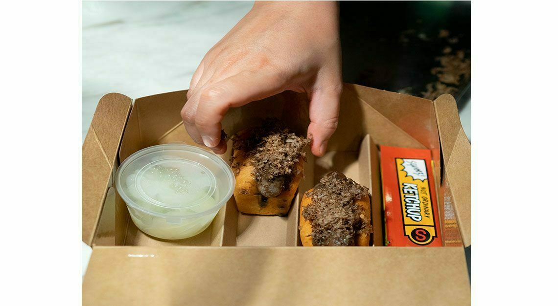 Stage restaurant Ekkamai Bangkok