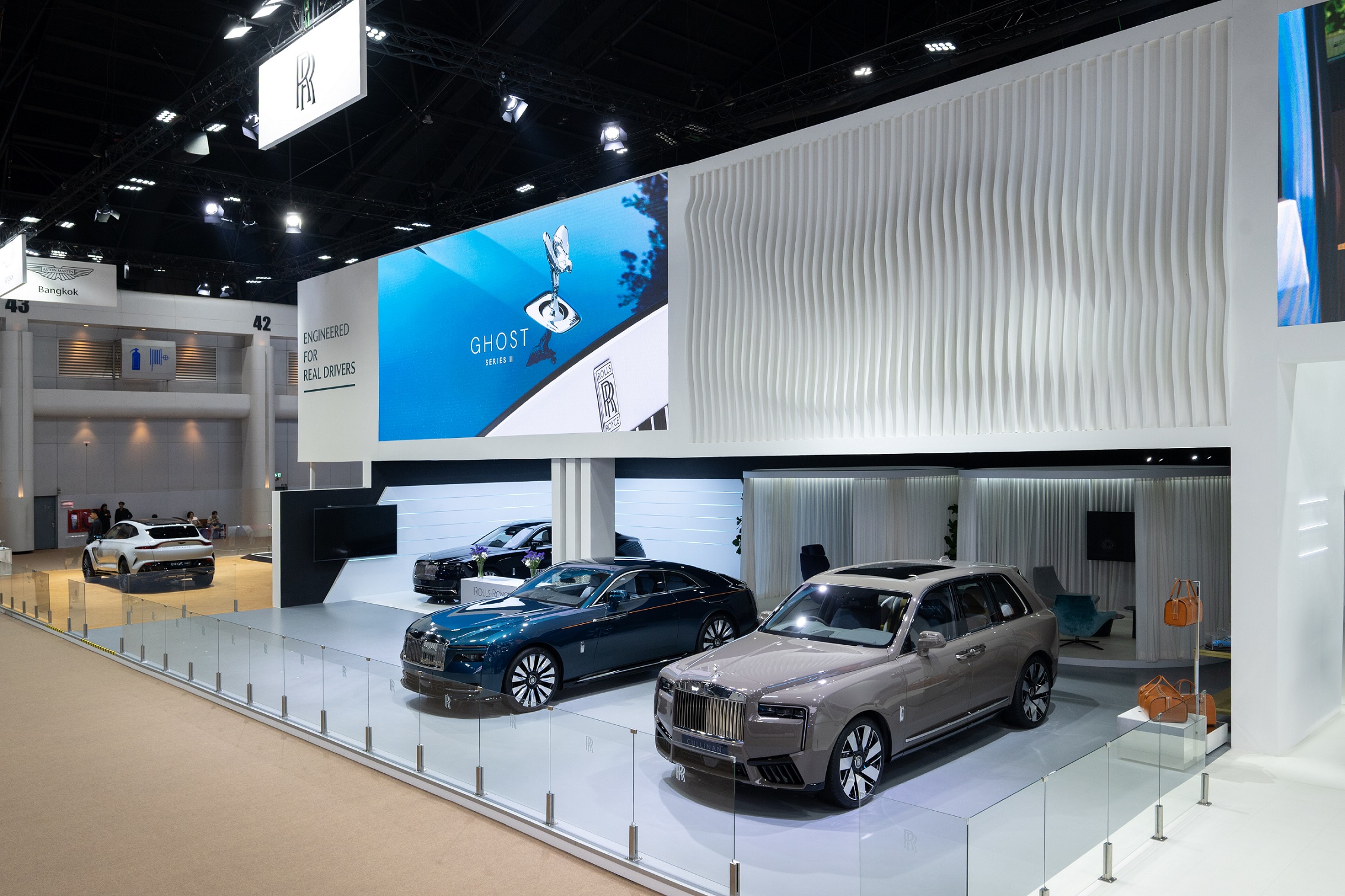 https://robbreport.co.th/wp-content/uploads/2025/03/MOTORSHOW2025_0010.jpg